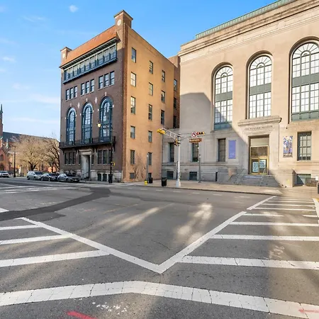 Downtown Urban Apt/Ewr/Nyc/Dream Mall/Prud Ctr